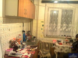 apartament-3-camere-confort-1-decomandat-in-ploiesti-zona-vest-dinu-10